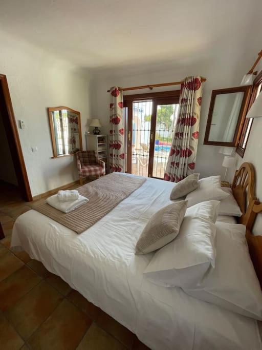 Villa In Moraira - El Faro Luaran gambar