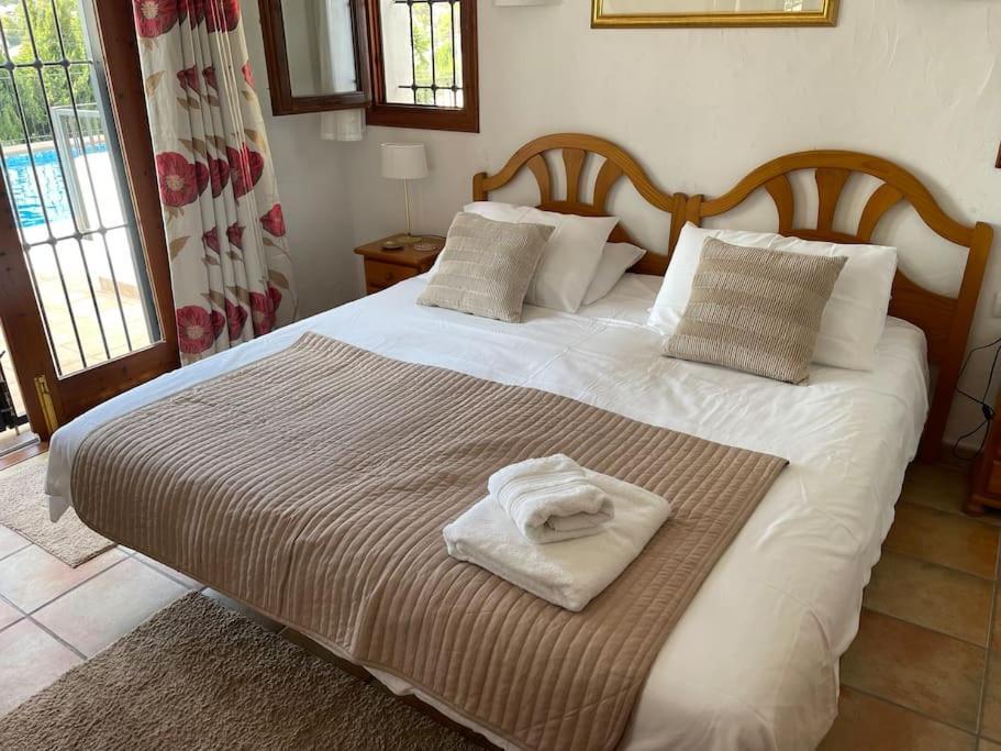 Villa In Moraira - El Faro Luaran gambar